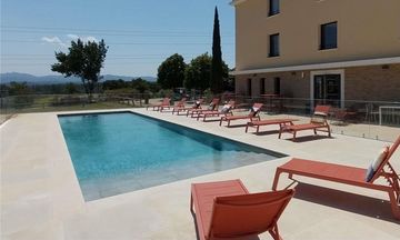 Ibis Styles Cabries Aix-en-Provence