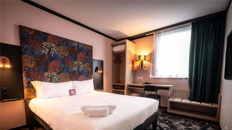 <b>Ibis Styles Hotel Dijon Nord Valmy Room</b>. Images powered by <a href="https://iceportal.shijigroup.com/" title="IcePortal" target="_blank">IcePortal</a>.