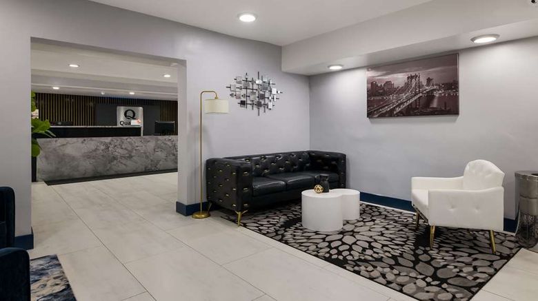 <b>Quality Inn & Suites Orlando-North Lobby</b>. Images powered by <a href="https://iceportal.shijigroup.com/" title="IcePortal" target="_blank">IcePortal</a>.