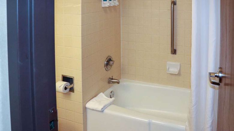 <b>Mustang Inn Paducah Room</b>. Images powered by <a href="https://iceportal.shijigroup.com/" title="IcePortal" target="_blank">IcePortal</a>.