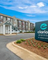 Starkville Inn & Suites