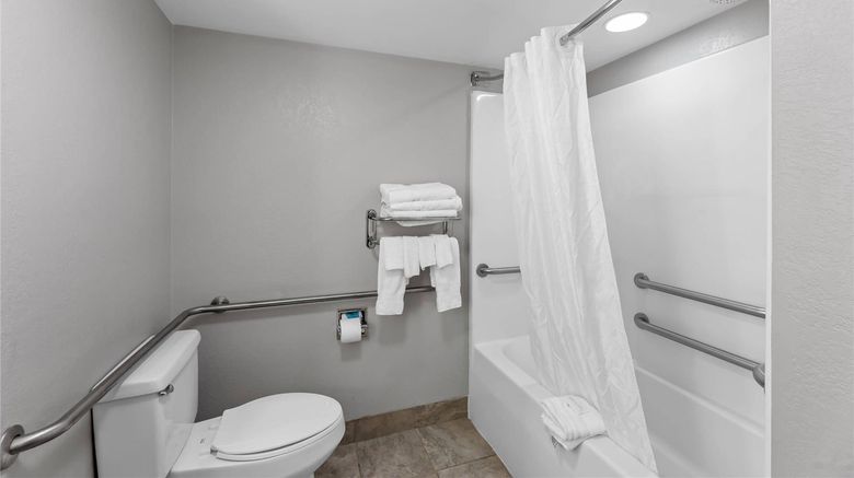 <b>Starkville Inn & Suites Room</b>. Images powered by <a href="https://iceportal.shijigroup.com/" title="IcePortal" target="_blank">IcePortal</a>.