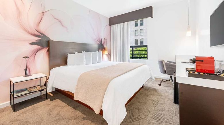 <b>The O Hotel, Trademark Coll by Wyndham Room</b>. Images powered by <a href="https://iceportal.shijigroup.com/" title="IcePortal" target="_blank">IcePortal</a>.