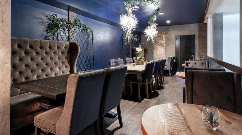 <b>The O Hotel, Trademark Coll by Wyndham Restaurant</b>. Images powered by <a href="https://iceportal.shijigroup.com/" title="IcePortal" target="_blank">IcePortal</a>.