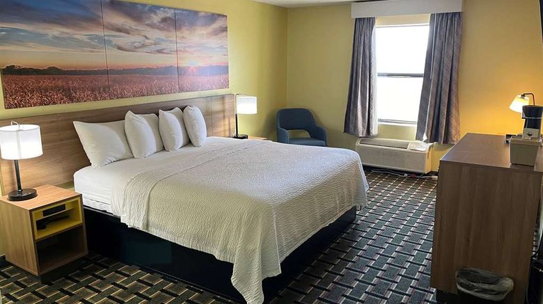 <b>Days Inn by Wyndham Park City Room</b>. Images powered by <a href="https://iceportal.shijigroup.com/" title="IcePortal" target="_blank">IcePortal</a>.