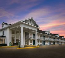 Econo Lodge Exterior