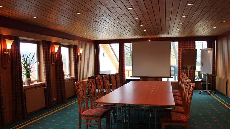 <b>Alver Hotel Meeting</b>. Images powered by <a href="https://iceportal.shijigroup.com/" title="IcePortal" target="_blank">IcePortal</a>.