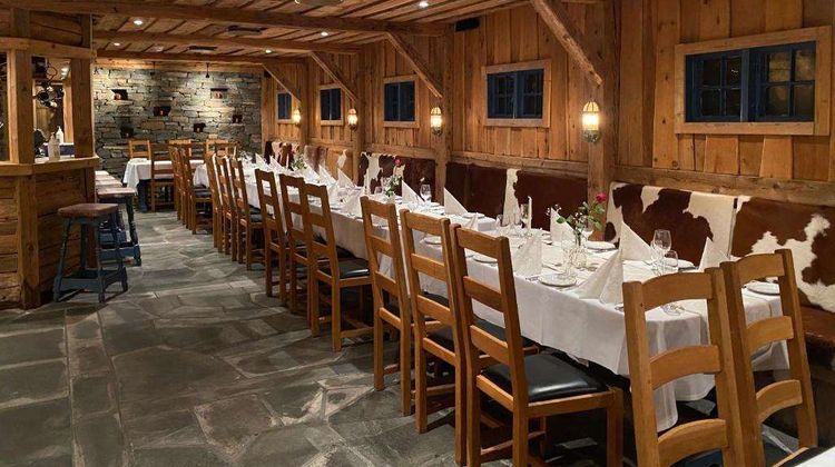 Alver Hotel Restaurant