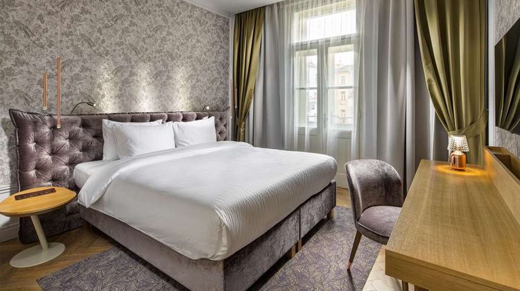 Mamaison Hotel Riverside Prague Suite