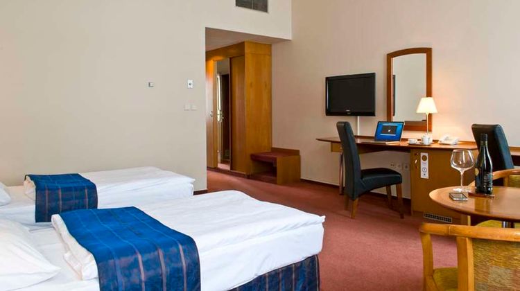 Hotel Imperial Room