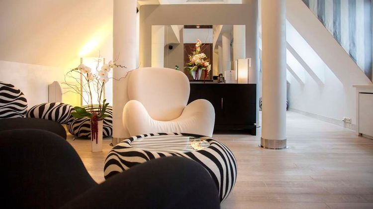 Mamaison Hotel Le Regina Suite
