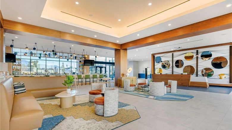 <b>Cambria Hotel Burbank Airport Lobby</b>. Images powered by <a href="https://iceportal.shijigroup.com/" title="IcePortal" target="_blank">IcePortal</a>.
