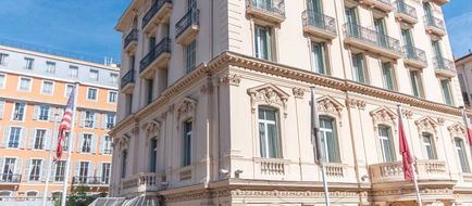 Hotel Vendome Exterior