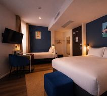 Hotel Clap Clap Room