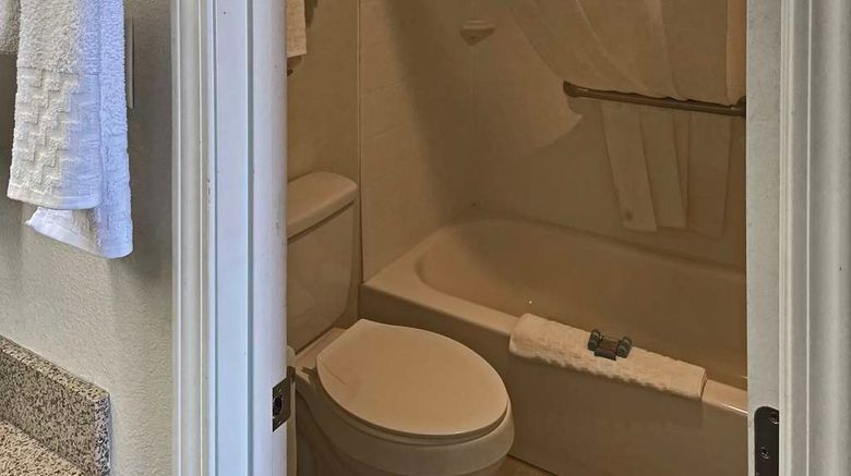 <b>Quality Inn Hillside Inn Room</b>. Images powered by <a href="https://iceportal.shijigroup.com/" title="IcePortal" target="_blank">IcePortal</a>.