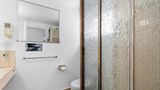 <b>Commodore Motor Inn Room</b>. Images powered by <a href="https://iceportal.shijigroup.com/" title="IcePortal" target="_blank">IcePortal</a>.