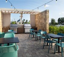 Home2 Suites by Hilton Clearwater Exterior