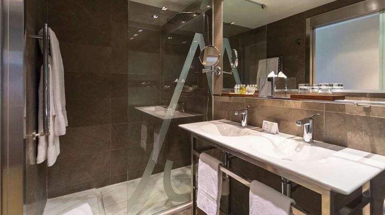 <b>Artiem Asturias Room</b>. Images powered by <a href="https://iceportal.shijigroup.com/" title="IcePortal" target="_blank">IcePortal</a>.