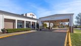 <b>Comfort Inn & Suites Exterior</b>. Images powered by <a href="https://iceportal.shijigroup.com/" title="IcePortal" target="_blank">IcePortal</a>.