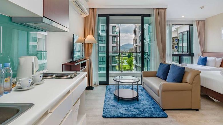 <b>Wyndham Royal Lee Phuket Room</b>. Images powered by <a href="https://iceportal.shijigroup.com/" title="IcePortal" target="_blank">IcePortal</a>.