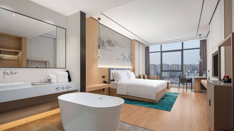 <b>Ramada Encore by Wyndham Jinan Shanghe Room</b>. Images powered by <a href="https://iceportal.shijigroup.com/" title="IcePortal" target="_blank">IcePortal</a>.