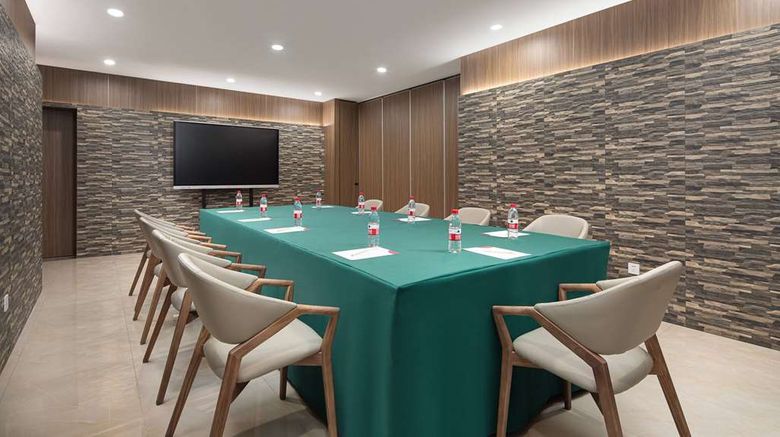 <b>Ramada Encore by Wyndham Jinan Shanghe Meeting</b>. Images powered by <a href="https://iceportal.shijigroup.com/" title="IcePortal" target="_blank">IcePortal</a>.