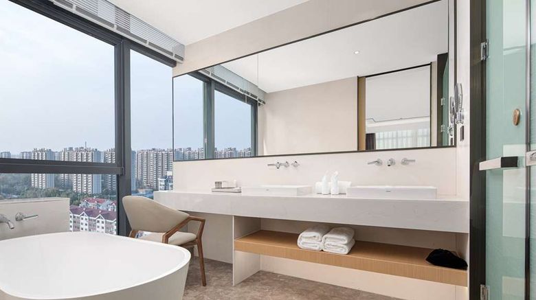 <b>Ramada Encore by Wyndham Jinan Shanghe Room</b>. Images powered by <a href="https://iceportal.shijigroup.com/" title="IcePortal" target="_blank">IcePortal</a>.
