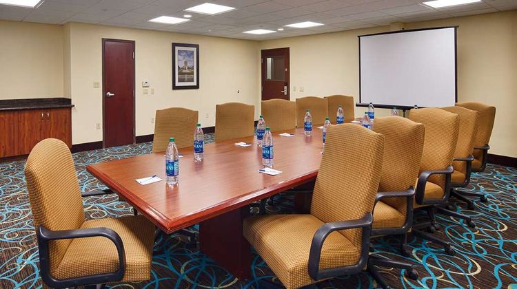 Days Inn & Suites Sam Houston Tollway Meeting