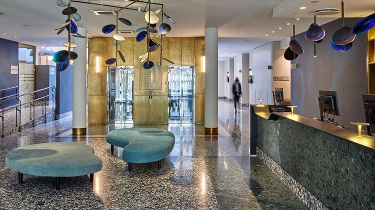 Neringa Hotel Lobby