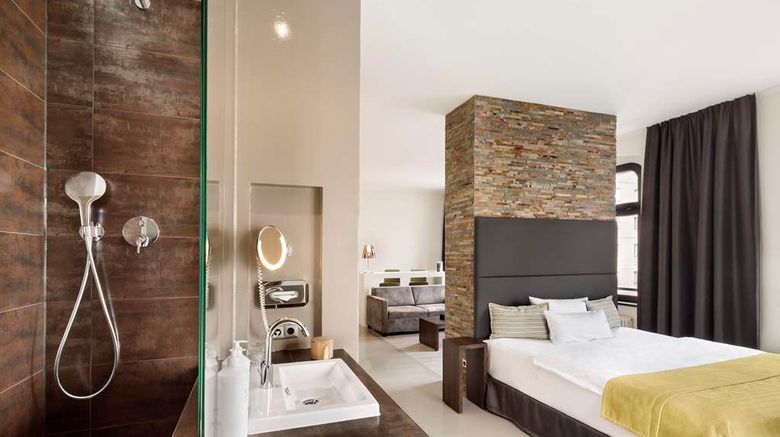 <b>Lux Eleven Berlin-Mitte Room</b>. Images powered by <a href="https://iceportal.shijigroup.com/" title="IcePortal" target="_blank">IcePortal</a>.