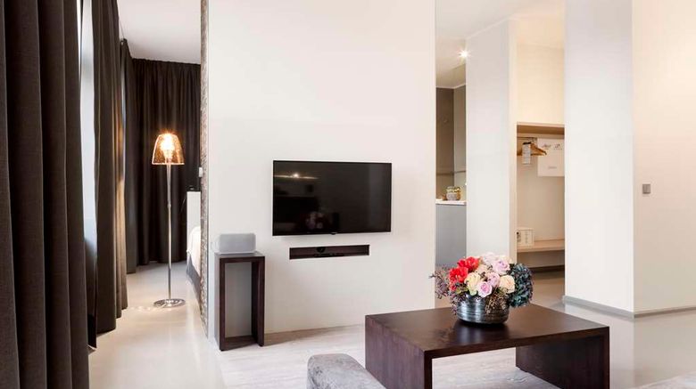 <b>Lux Eleven Berlin-Mitte Room</b>. Images powered by <a href="https://iceportal.shijigroup.com/" title="IcePortal" target="_blank">IcePortal</a>.