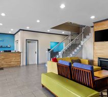 Sonesta Essential IAH Airport Lobby
