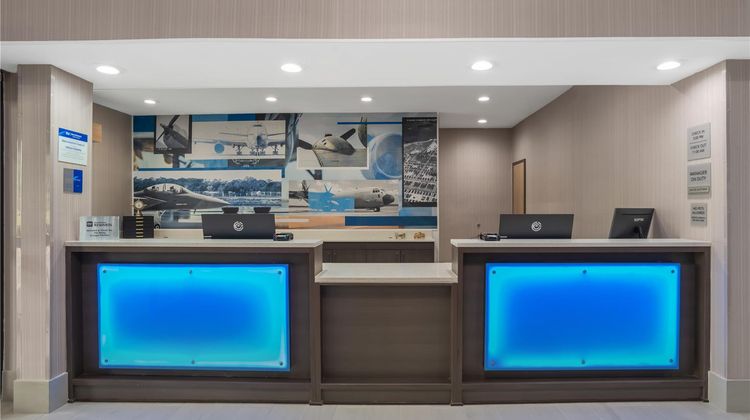 Best Western Plus D'Iberville Lobby