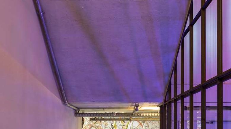 <b>Factory Hotel Lobby</b>. Images powered by <a href="https://iceportal.shijigroup.com/" title="IcePortal" target="_blank">IcePortal</a>.