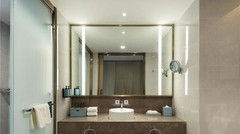 <b>Novotel Suzhou Huanxiu Lake Room</b>. Images powered by <a href="https://iceportal.shijigroup.com/" title="IcePortal" target="_blank">IcePortal</a>.