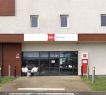 Ibis Douai Dechy Exterior