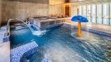 Grand Mercure Yichang Waitan Pool
