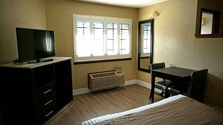 <b>Travelodge by Wyndham Concord Room</b>. Images powered by <a href="https://iceportal.shijigroup.com/" title="IcePortal" target="_blank">IcePortal</a>.