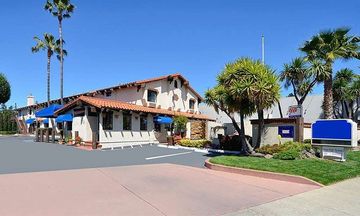 Travelodge by Wyndham Concord
