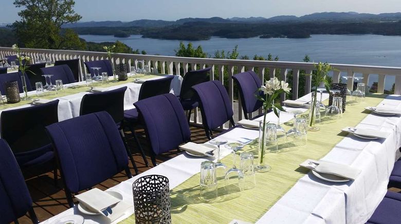 <b>Westland Hotel Restaurant</b>. Images powered by <a href="https://iceportal.shijigroup.com/" title="IcePortal" target="_blank">IcePortal</a>.