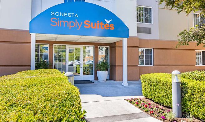 Sonesta Simply Suites Stafford Exterior