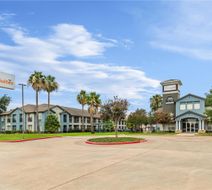 Sonesta Simply Suites Stafford Exterior