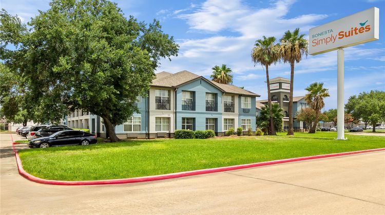 Sonesta Simply Suites Stafford Exterior