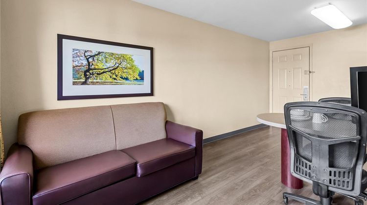 Sonesta Simply Suites Stafford Room