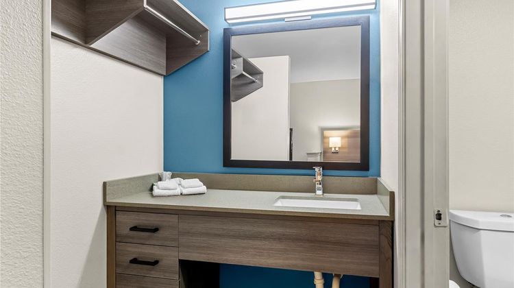 Sonesta Simply Suites Stafford Room
