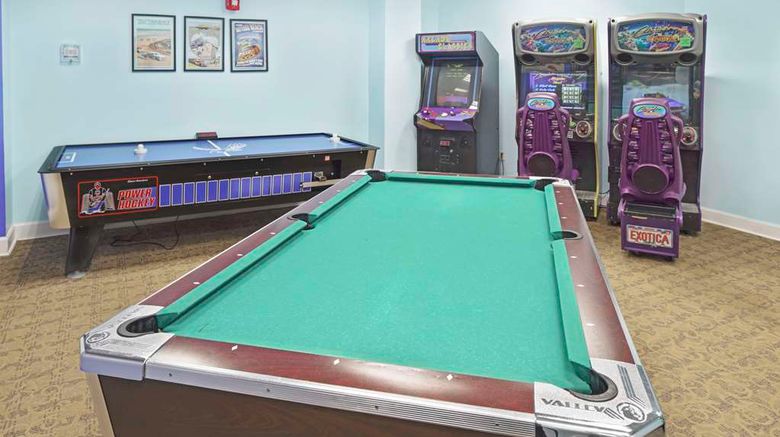 <b>Hilton Vacation Club Daytona Bch Regency Recreation</b>. Images powered by <a href="https://iceportal.shijigroup.com/" title="IcePortal" target="_blank">IcePortal</a>.