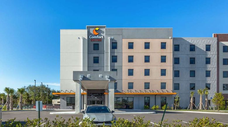 Comfort Suites Exterior. Images powered by <a href="https://iceportal.shijigroup.com" target="_blank" rel="noopener">Ice Portal</a>.