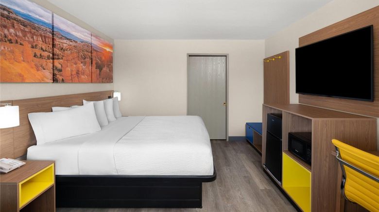 <b>Days Inn by Wyndham Safford, AZ Room</b>. Images powered by <a href="https://iceportal.shijigroup.com/" title="IcePortal" target="_blank">IcePortal</a>.