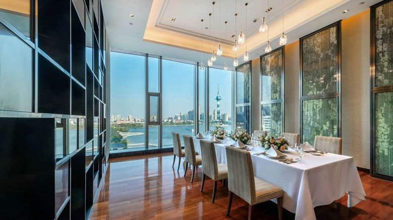 <b>Yancheng Golden Eagle Summit Hotel Restaurant</b>. Images powered by <a href="https://iceportal.shijigroup.com/" title="IcePortal" target="_blank">IcePortal</a>.