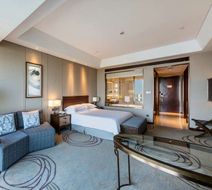 Yancheng Golden Eagle Summit Hotel Room